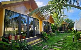 Phoenix Hotel Pool Villa